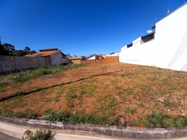 Comprar terreno polo clube em franca